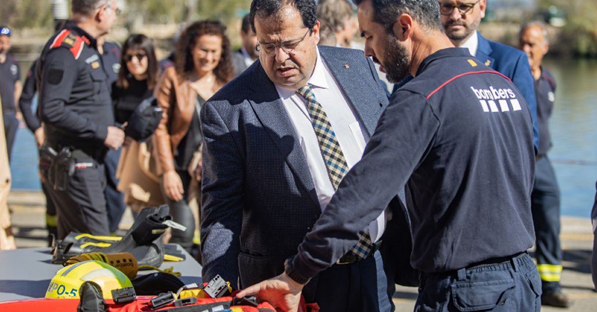 Els Bombers a les Terres de l&rsquo;Ebre incorporen quatre noves embarcacions, un dron i un sona per al rescat aqu�tic