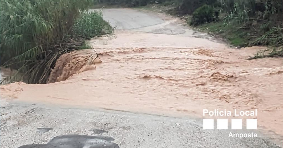 Amposta susp�n l�activitat p�blica i educativa per l�alerta INUNCAT davant les fortes pluges