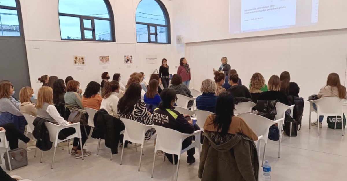 Amposta impulsa un curs de prevenci� de maltractament a persones grans