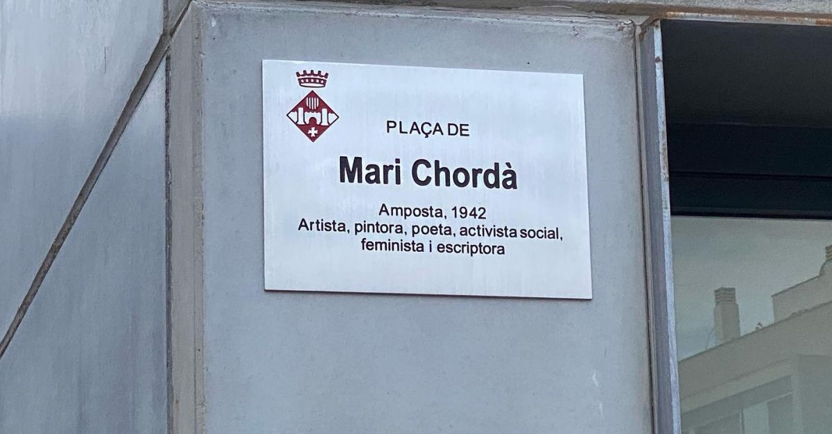 Amposta homenatja l�artista i activista social Mari Chord� amb una pla�a amb el seu nom