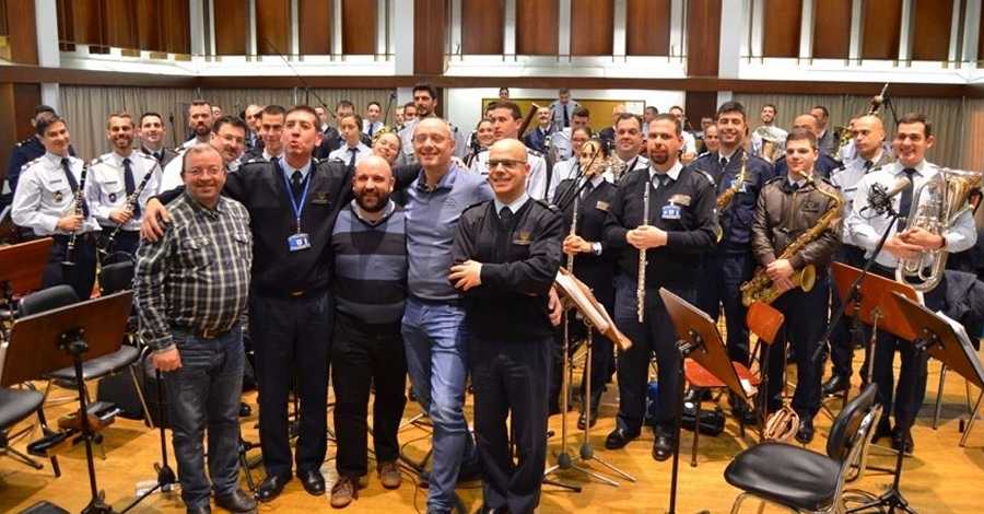 La Banda de M�sica da For�a A�rea Portuguesa enregistra una obra de Lionel Beltran