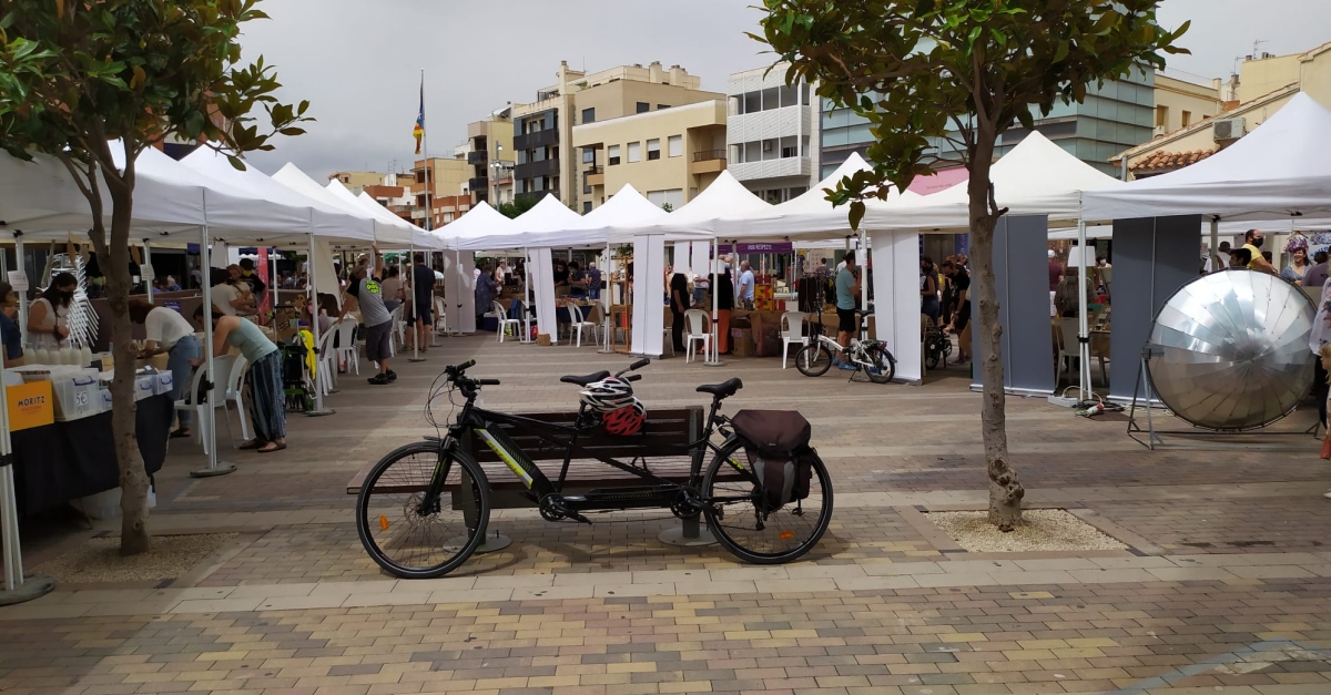 Bona acollida de la primera Fira del Consum Conscient d�Amposta