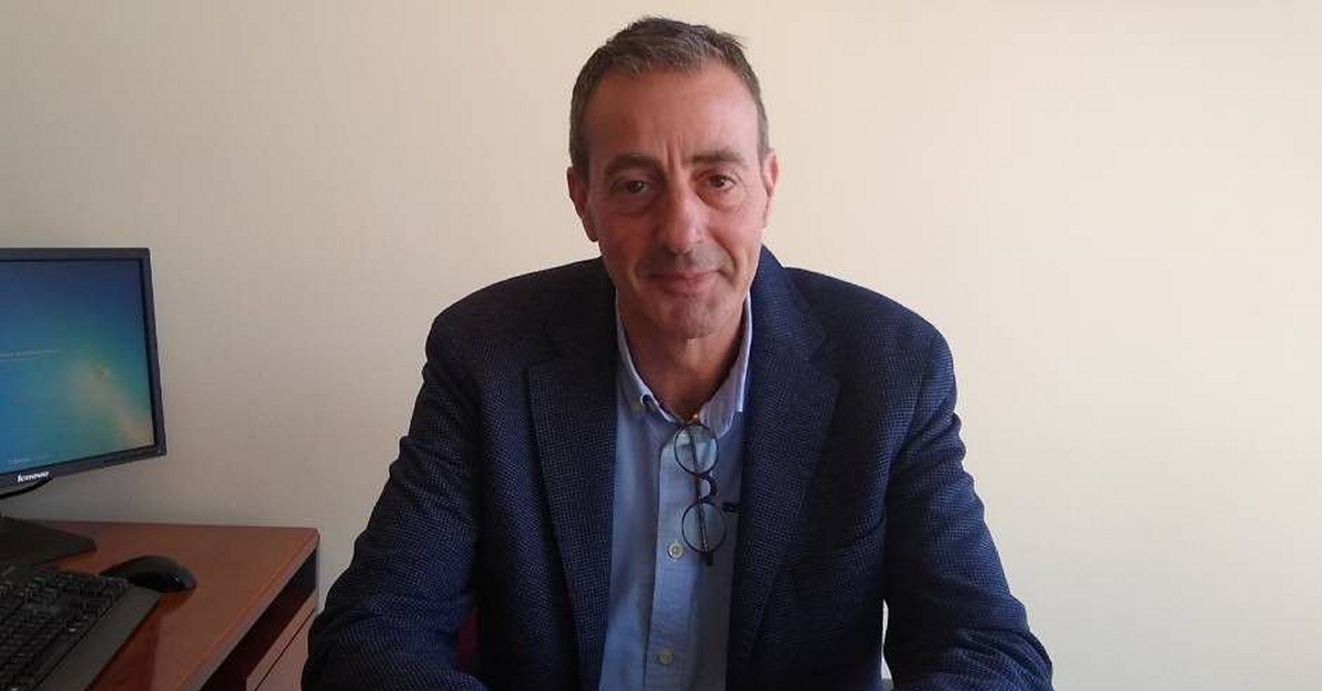 Carlos Tobar i Mireia Chavarria assumeixen la nova direcci� de l&rsquo;Hospital d&rsquo;Amposta i la Fundaci� Fussmont | Amposta.info