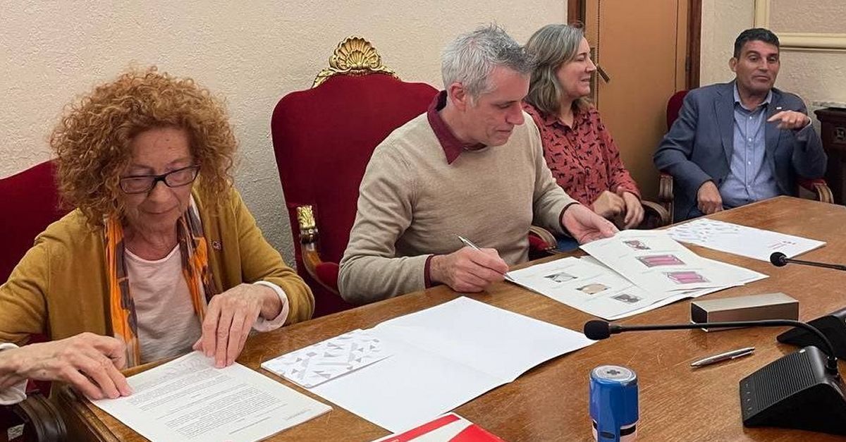 L�antiga Llar del Jubilats d�Amposta, cedida a Creu Roja