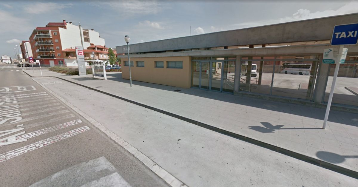 Cinc detinguts per robatoris amb viol�ncia i furts de tel�fons m�bils a Amposta