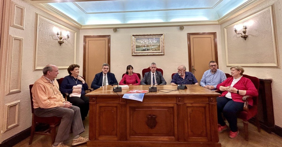Neix la comissió organitzadora dels actes de commemoració dels 875 anys de la donació del castell i el lloc d’Amposta a l’Orde de l’Hospital | Amposta.info Neix la comissió organitzadora dels actes de commemoració dels 875 anys de la donació del castell i el lloc d’Amposta a l’Orde de l’Hospital | Amposta.info