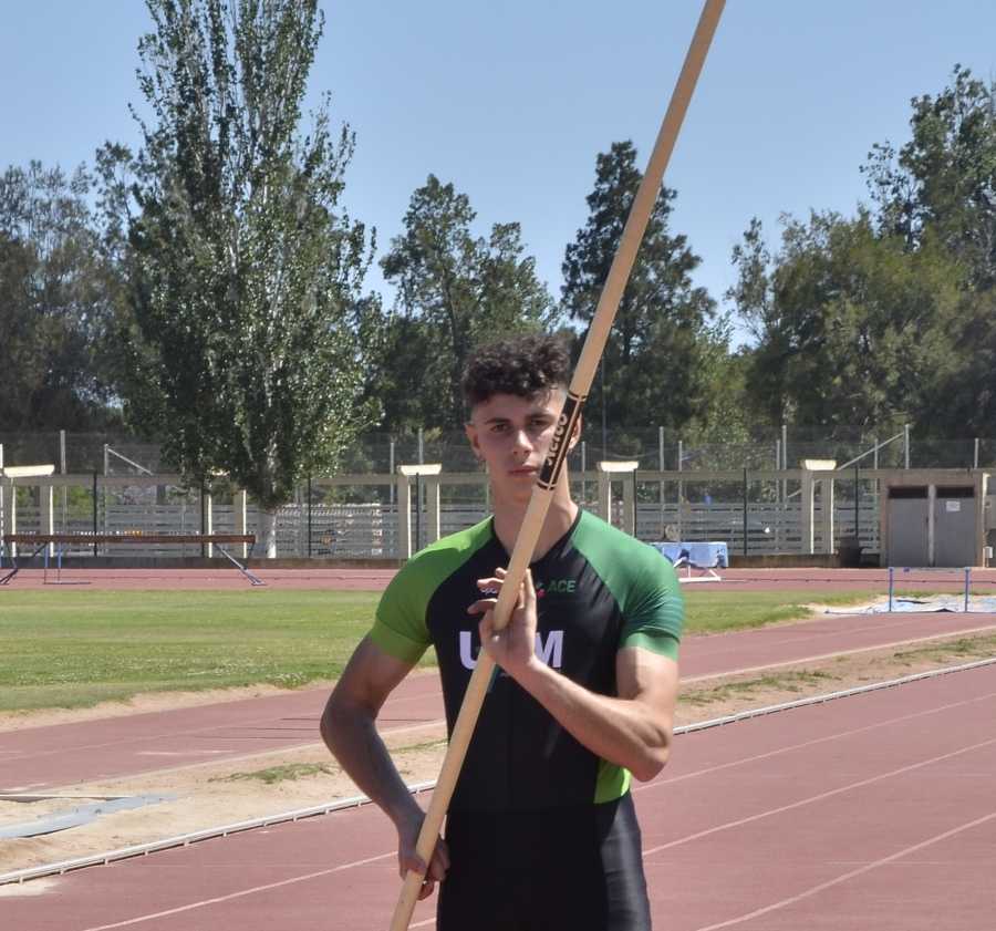 L’atleta d’Amposta Edgar Nolla mostra el seu esperit solidari amb l’ACE Cistinosis | Amposta.info