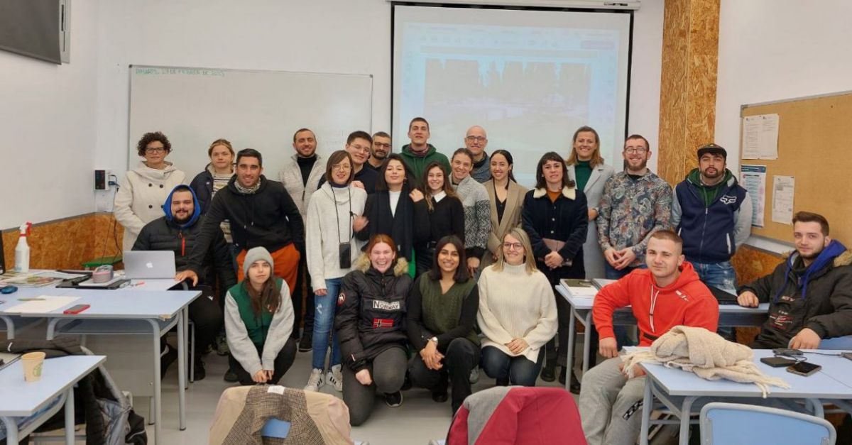 Esardi i l�Escola Agr�ria, encarregats del disseny de l�espai de dol gestacional i perinatal al cementeri d�Amposta