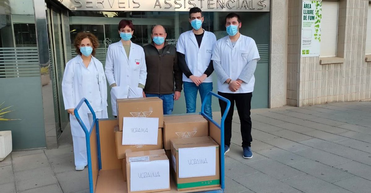 L�Hospital Comarcal d�Amposta envia material sanitari per ajudar la poblaci� d�Ucra�na