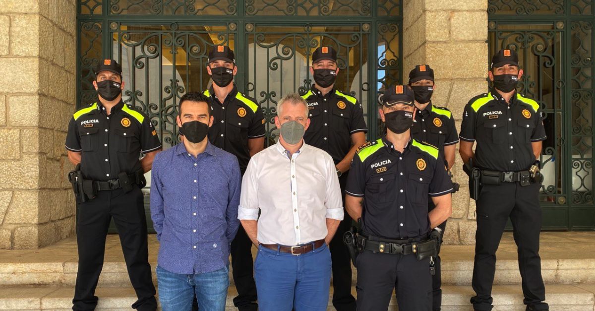 Amposta incorpora cinc nous agents al cos de Policia Local