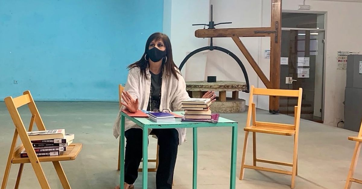 Joana Serret, premi Lo Grifonet 2021 d&rsquo;�mnium Cultural de les Terres de l�Ebre