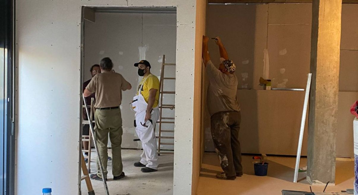 L�ampliaci� de l�Hotel d�Entitats de l�antiga central d�aig�es, en marxa