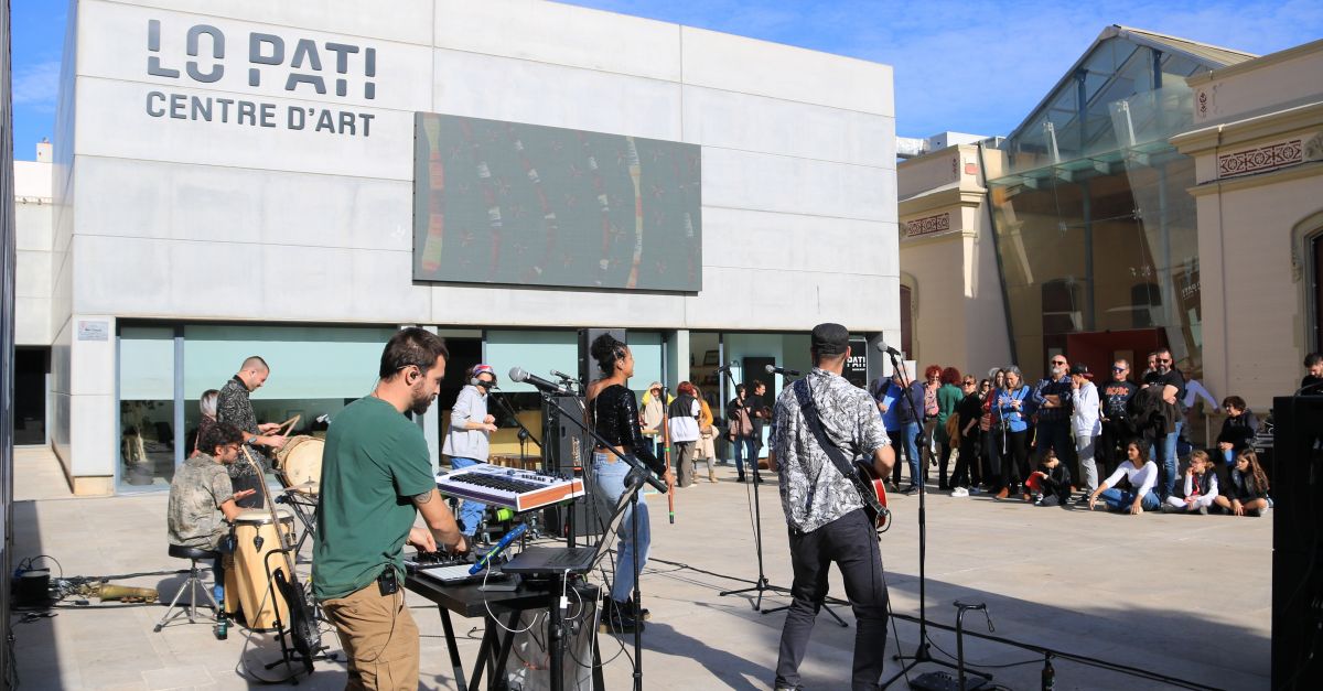 La setena edici� del Femme in Arts reflexiona sobre feminisme i racisme a partir de la �pol�tica del color�