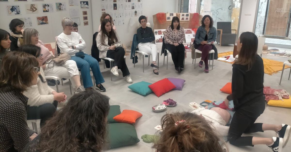 Ms de 120 dones i xiquetes participen en les terceres Jornades de Cultura Menstrual