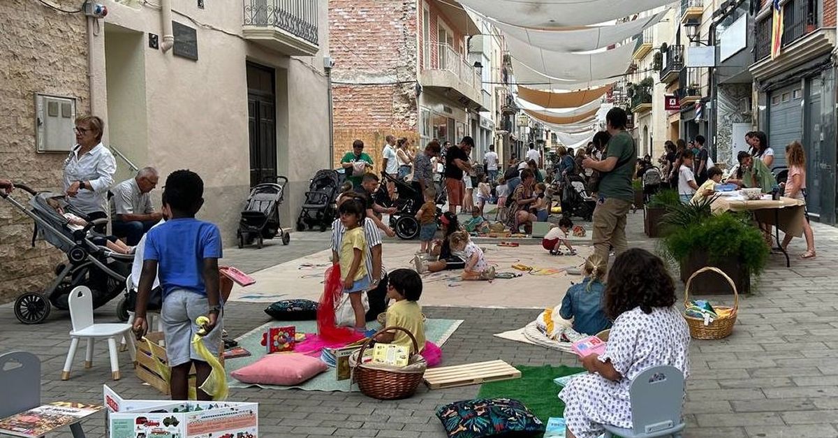 El Projecte Vincles es transforma en l�Escola de Fam�lies per acompanyar fam�lies amb infants i joves