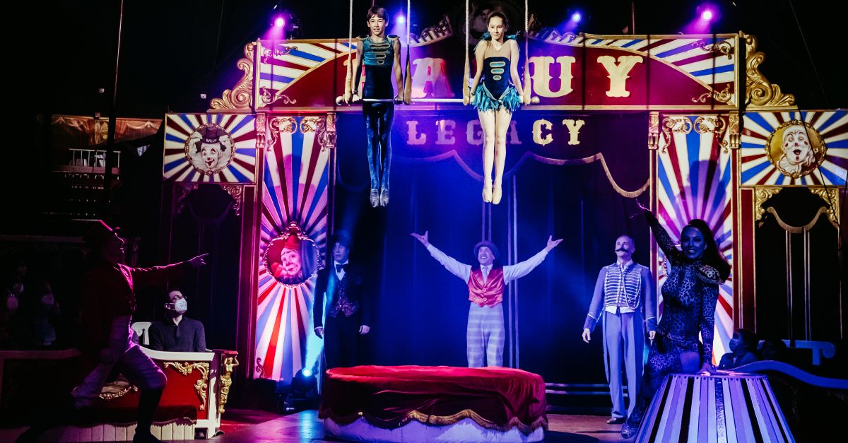 El Circ Raluy Legacy arriba a Amposta per a presentar TODO (LO)CURA, el seu espectacle m�s optimista