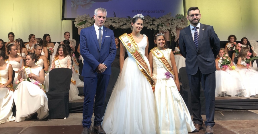 Uma Valldep�rez i Anna Bonet, pubilla major i pubilla major infantil de les Festes Majors d�Amposta 2019
