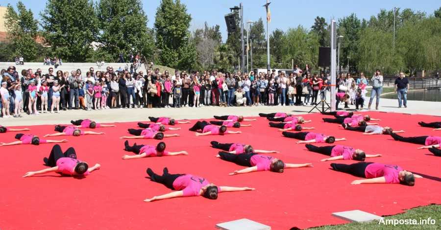 El Parc dels Xiribecs acull la celebraci� del Dia Internacional de la Dansa